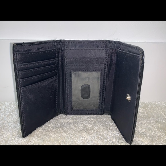 Wallet - Picture 10 of 11